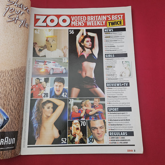 Zoo Magazine 29 October-4 November 2004 (1254) Lucy Pinder Kelly Brook Abi