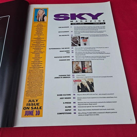 Sky Magazine June 1992 (1414) Kim Basinger Madonna Antonio Banderas Bojesse Christopher