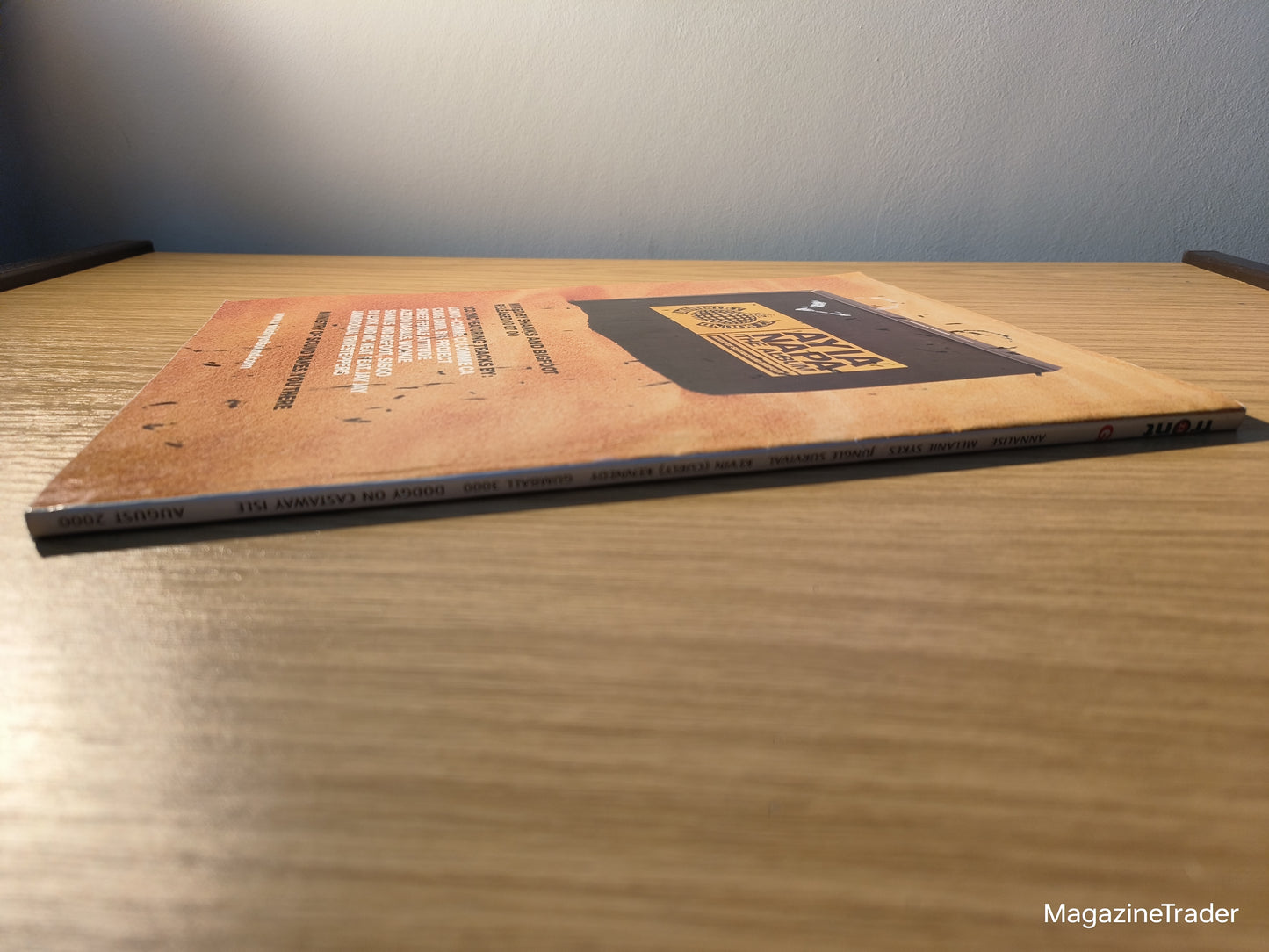 Front Magazine August 2000 - Annalise, Melanie Sykes, Monica Bellucci