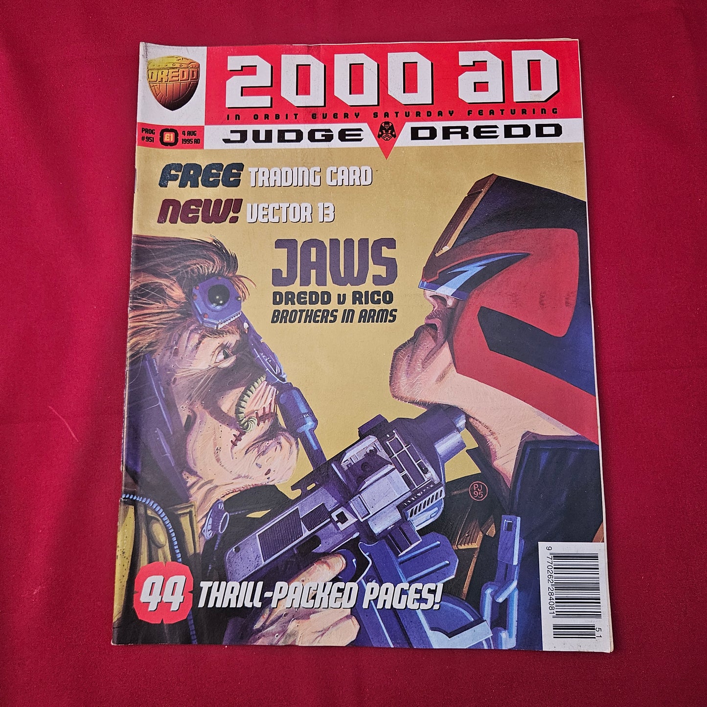 2000 AD Comic Magazine Prog 951 4 Aug 1995 (1266) Judge Dredd Rico Vector 13