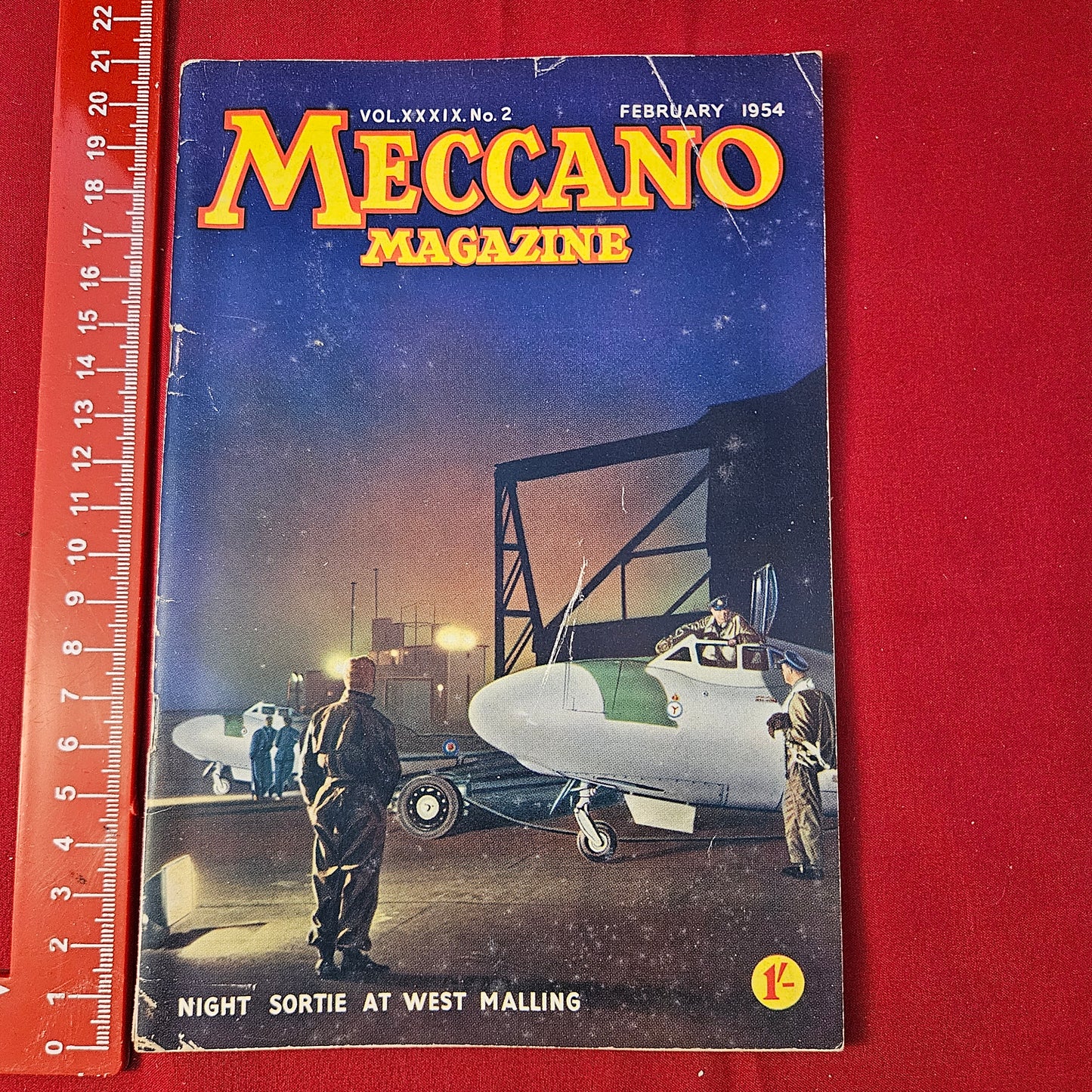 Vintage MECCANO Magazine February 1954 (004) Vol 39 No 2 Night Sortie West Malling