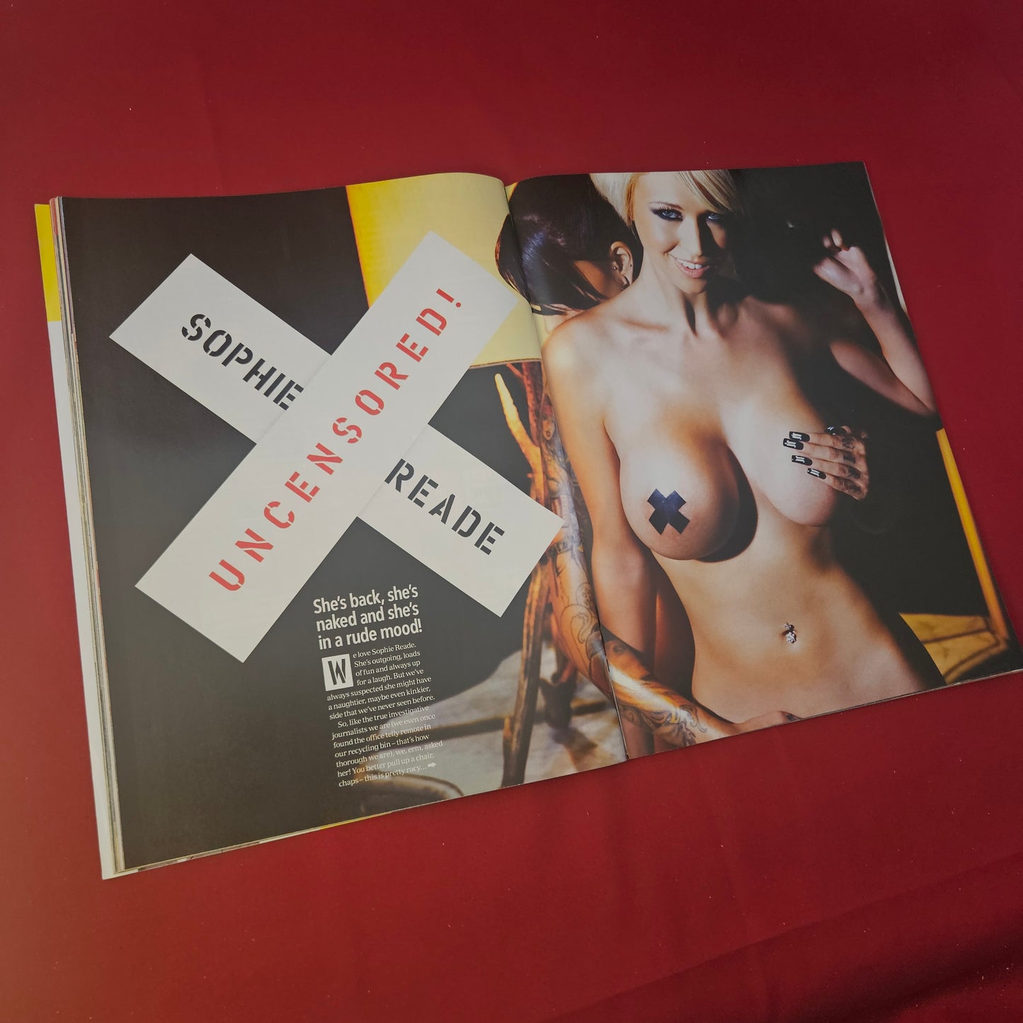 NUTS Magazine 23-29 July 2010 (1302) SOPHIE READE POSTER Kelly Brook Hollyoaks