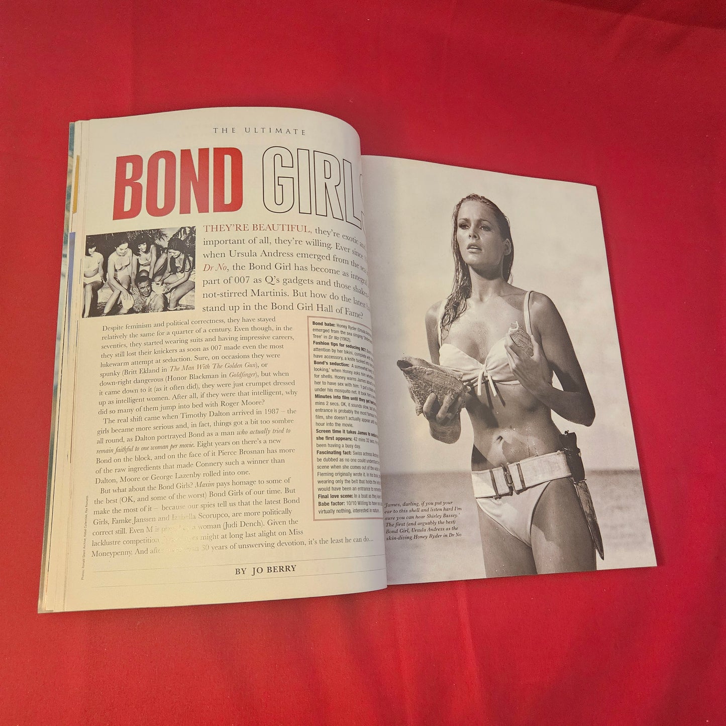 MAXIM Magazine September 1995 Issue 5 (1318) Bond Girls Ursula Andress 007
