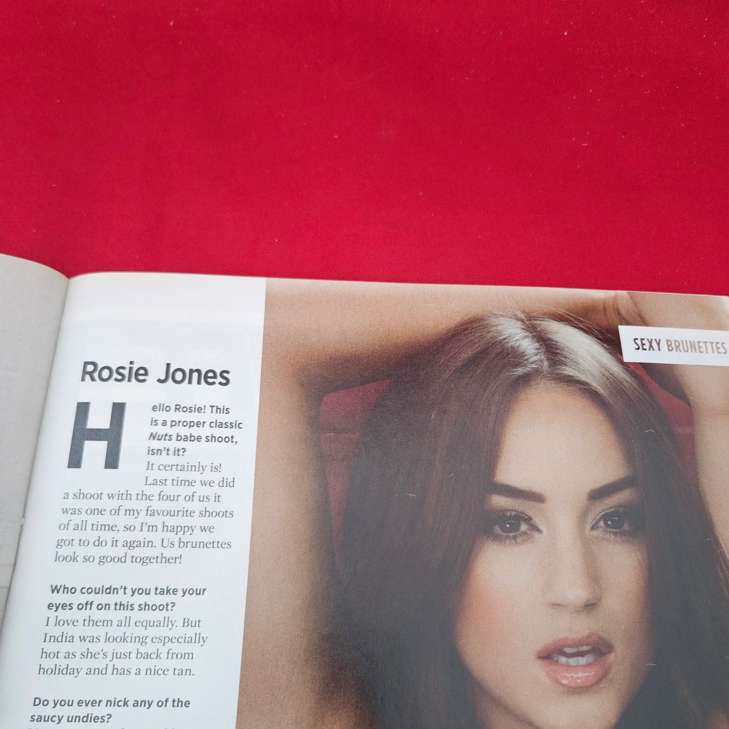 Nuts Magazine 11-17 October 2013 (1324) India Reynolds Holly Peers Rosie Jones