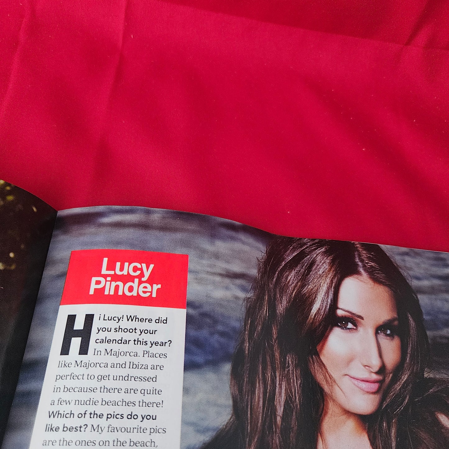 Nuts Magazine 1-7 October 2010 (1369) Lucy Pinder Rosie Jones