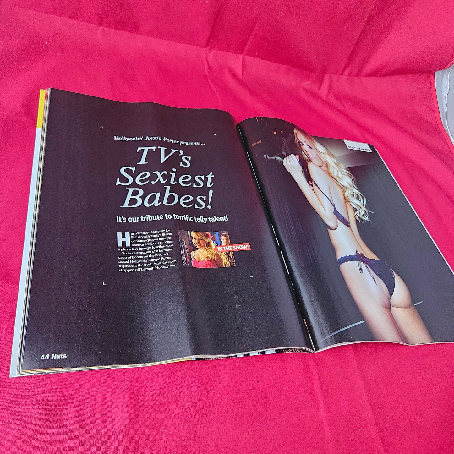 Nuts Magazine 29 October - 4 November 2010 (1369) Jorgie Porter TV Babes Sam Grierson