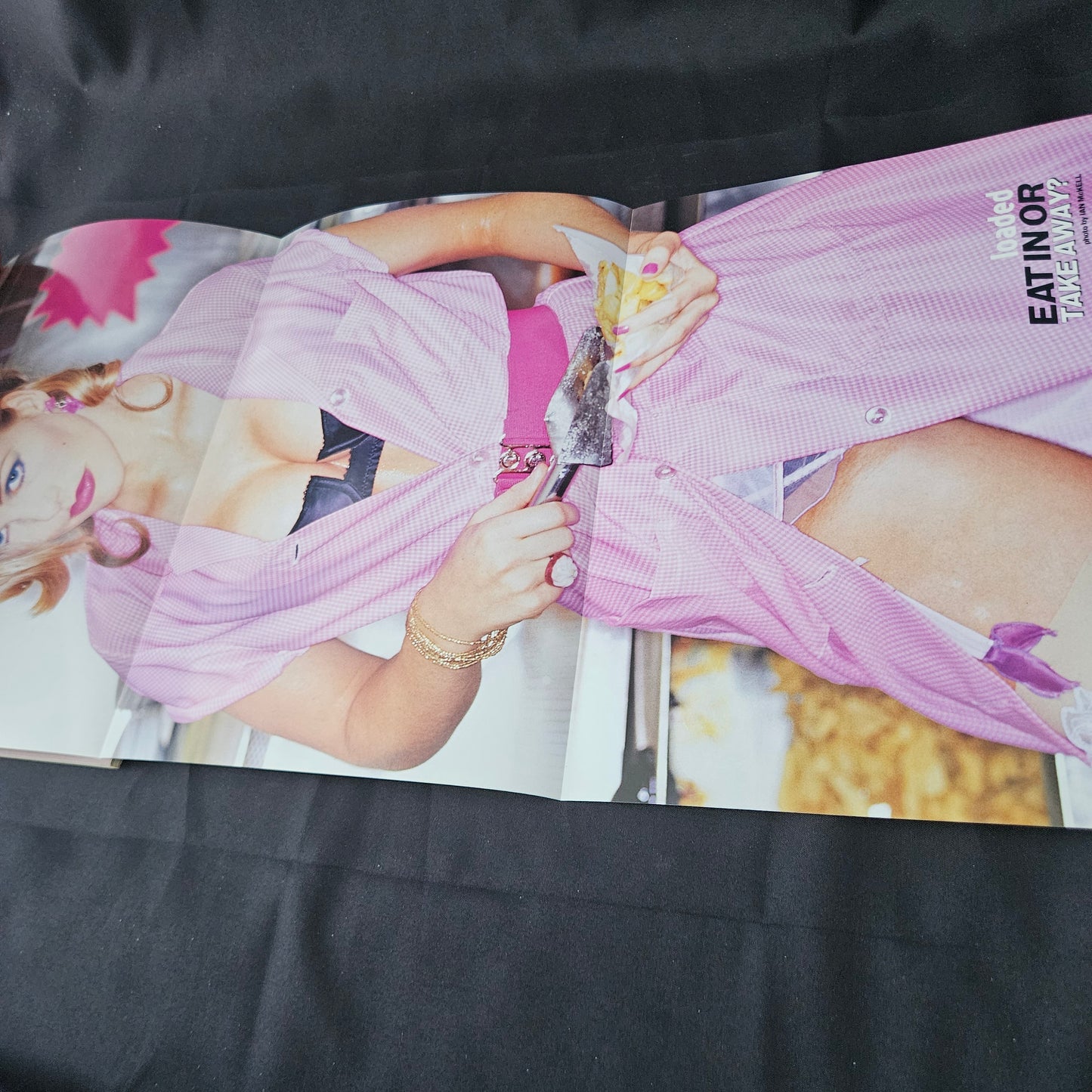 Loaded Magazine January 1997 (1386) Courteney Cox Patsy Kensit Martine McCutcheon Donna D'Errico Dannii Minogue Playboy TV Models
