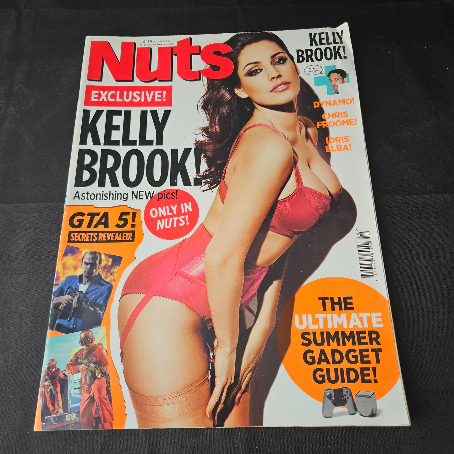 Nuts Magazine 19-25 July 2013 (1393) Kelly Brook Jo Lucy Pinder Glamour Models Babes