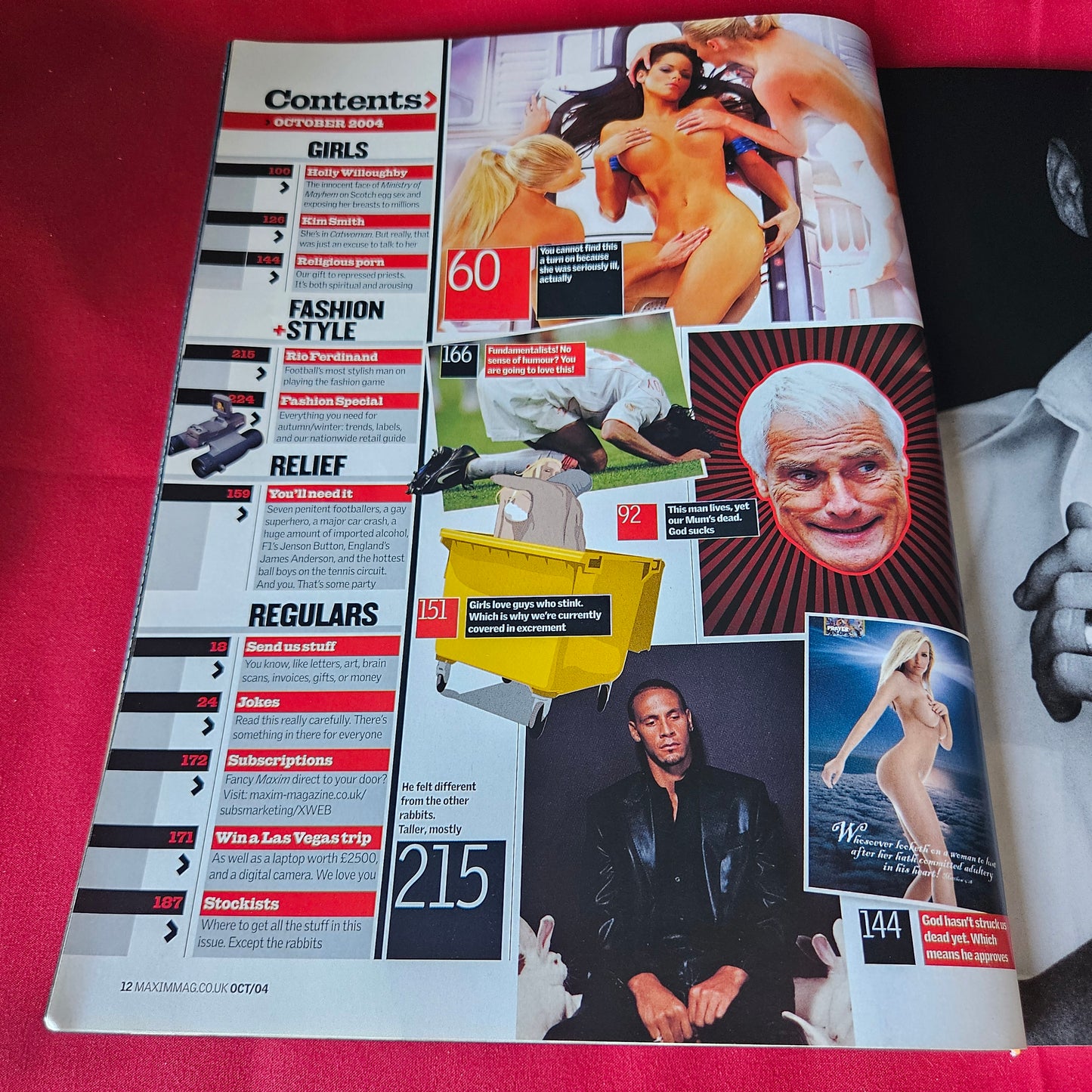 Maxim Magazine October 2004 Holly Willoughby Rio Ferdinand Kim Smith (1444)