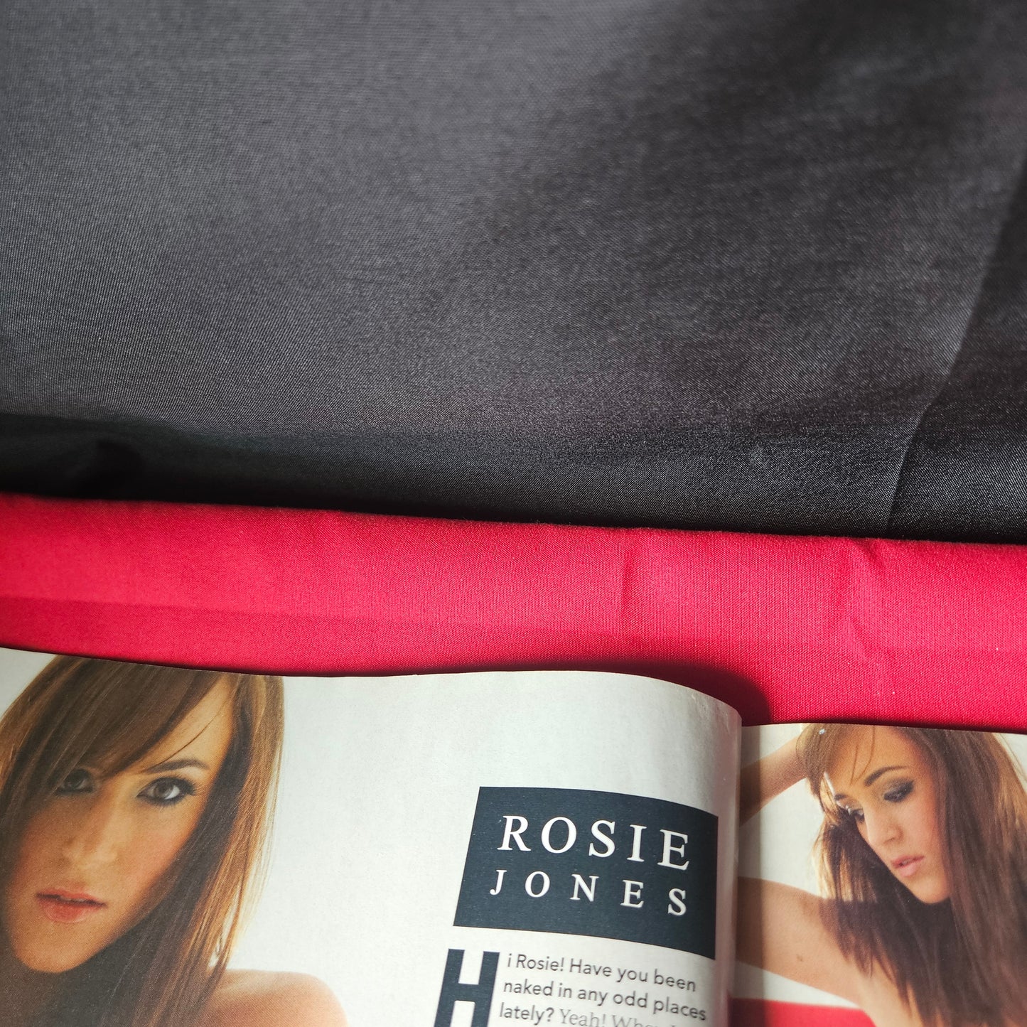 Nuts Magazine 5-11 November 2010 RARE Holly Peers Rosie Jones SKU 1453
