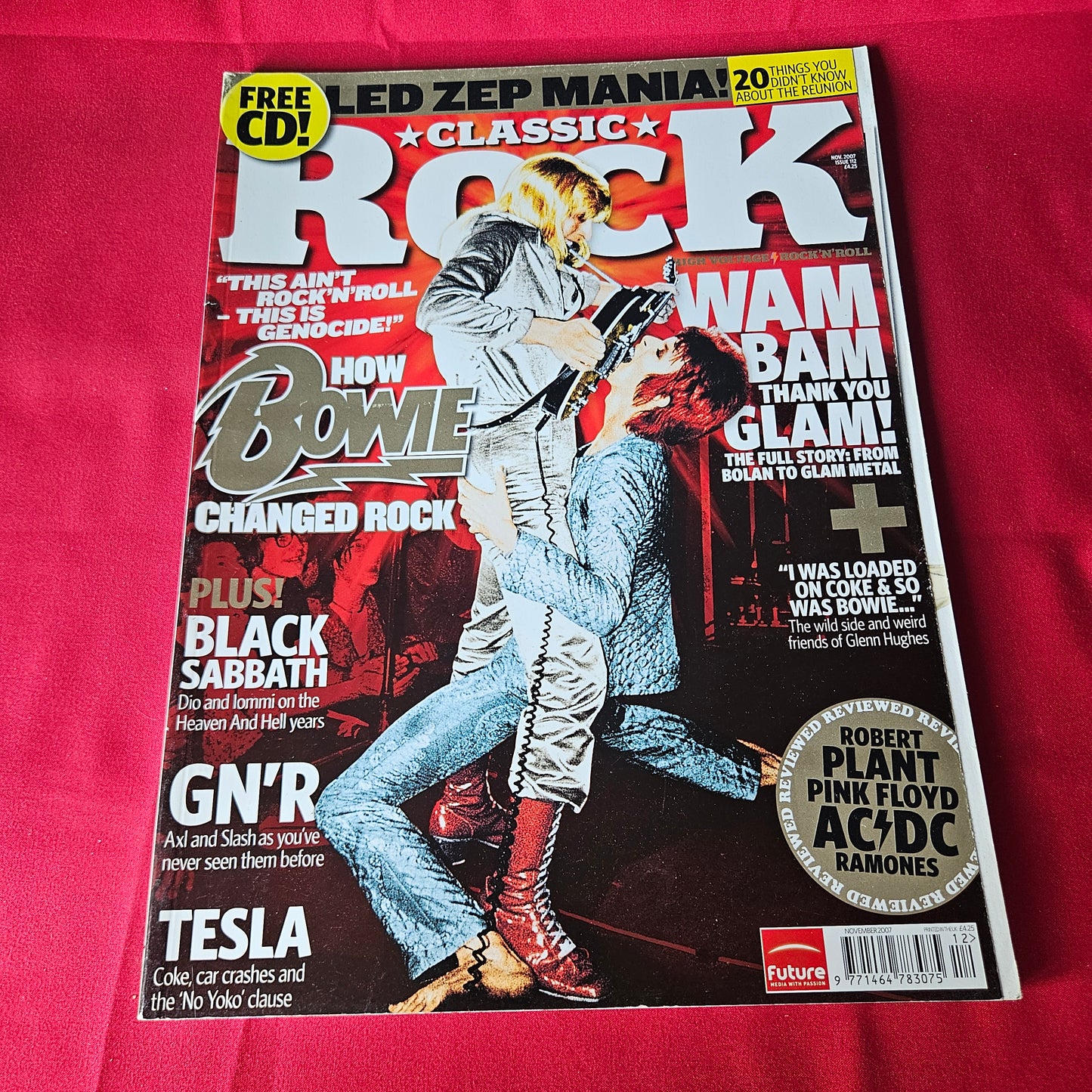 Classic Rock Magazine November 2007 David Bowie Led Zeppelin Black Sabbath SKU 1456