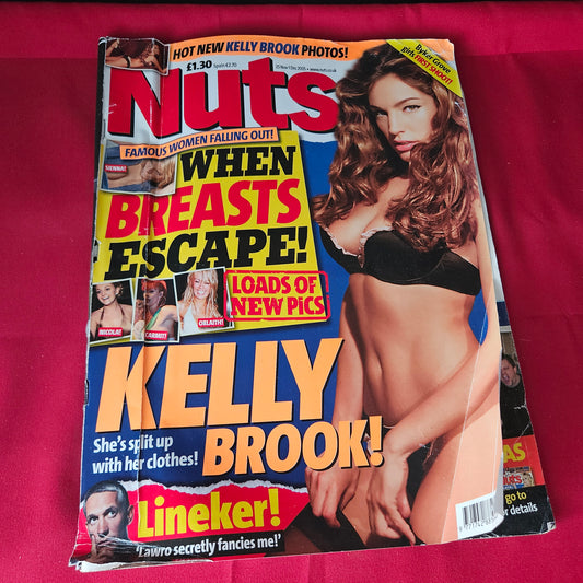 Nuts Magazine 25 November-1 December 2005 Kelly Brook Nicola Stapleton SKU 1466