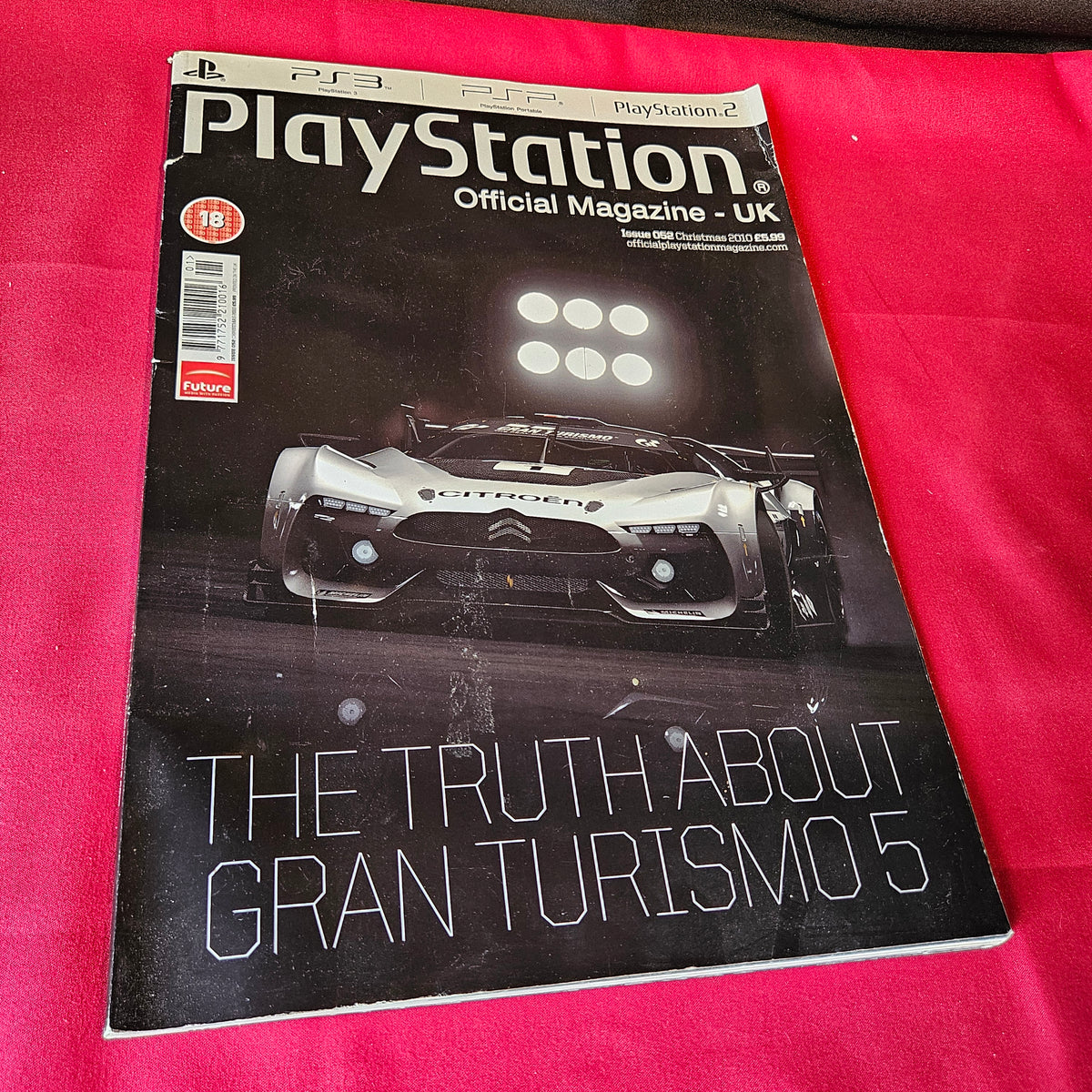 PlayStation Official Magazine UK Christmas 2010 Issue 052 Gran Turismo 5 PS3 SKU 1508