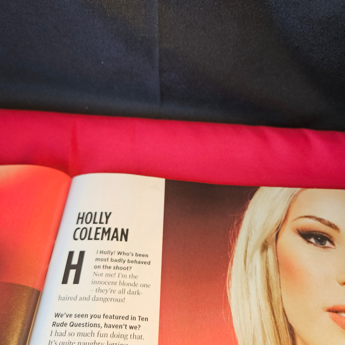 Nuts Magazine 27 December 2013 - 2 January 2014 Sophie Reade Lucy Pinder Claudia Dean Clelia Theodorou Holly Coleman Sophie Rose Lauren Loretta SKU 1521