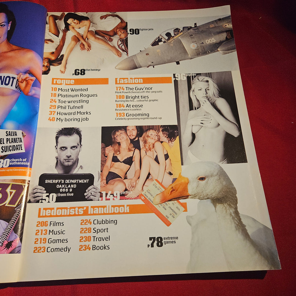 Loaded Magazine October 2001 Samantha Robson Roy Keane Armando Iannucci SKU 1545