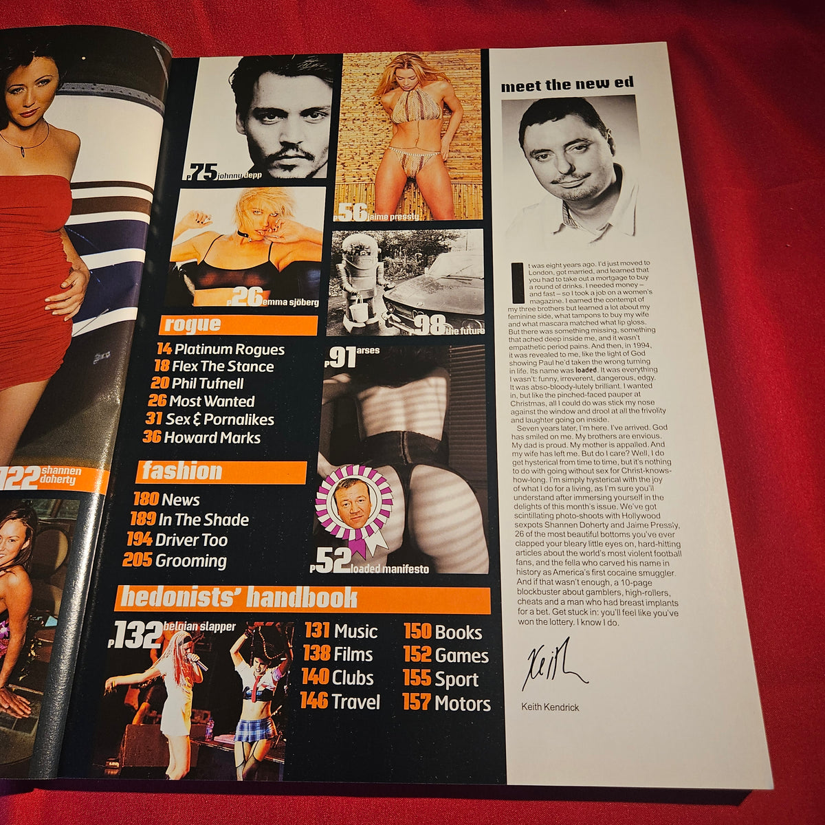 Loaded Magazine July 2001 Shannen Doherty Jaime Pressly Johnny Depp SKU 1545