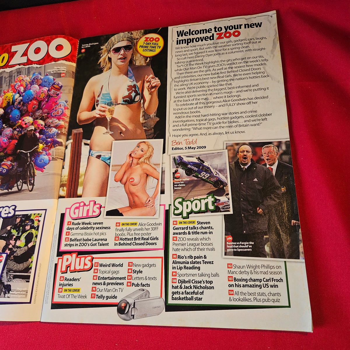 Zoo Magazine 8-14 May 2009 Alice Goodwin Danny Dyer Steven Gerrard SKU 1552