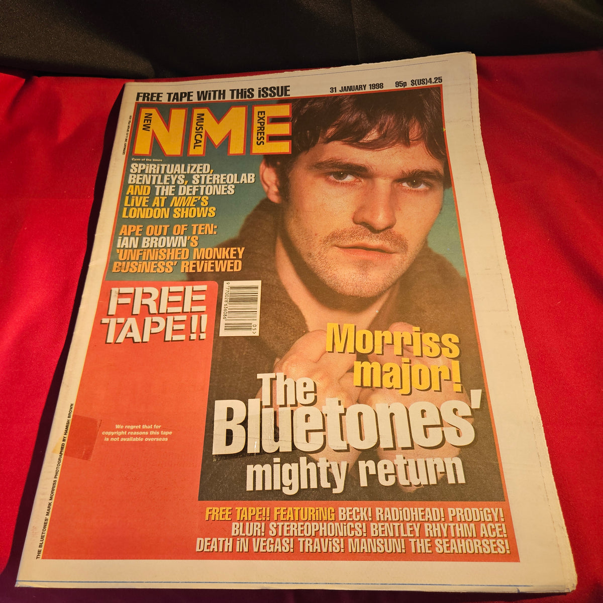 NME Magazine 31 January 1998 The Bluetones Morriss Radiohead Beck NP009