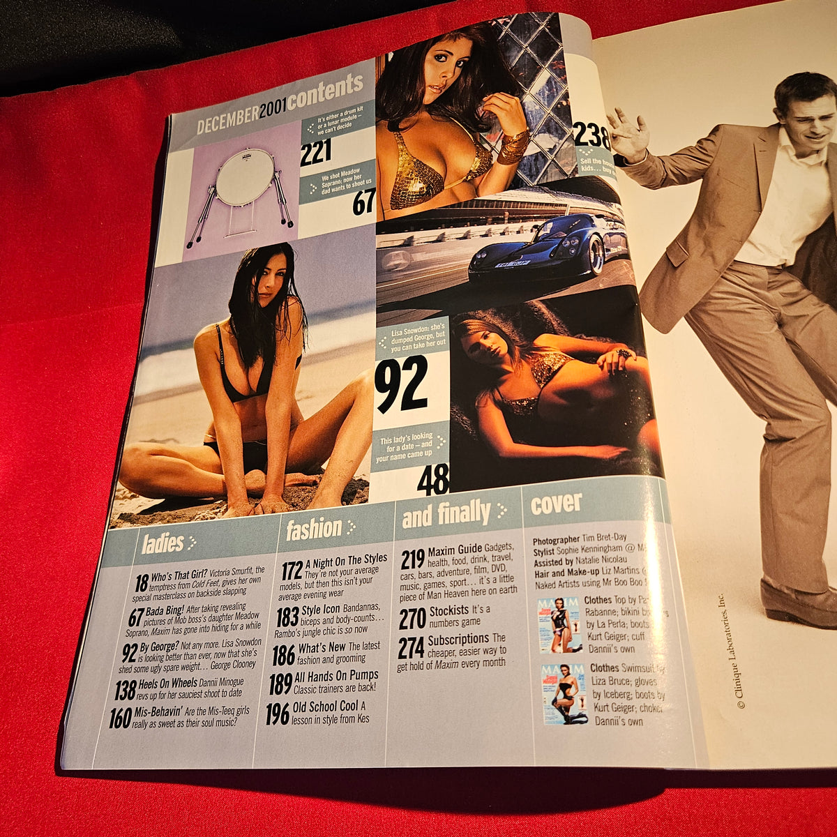 MAXIM Magazine December 2001 Danni Minogue Lisa Snowdon Victoria Smurfit Frank Skinner Vintage SKU 1561